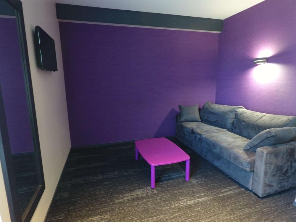 Kyriad Direct Limoges Nord Экстерьер фото
