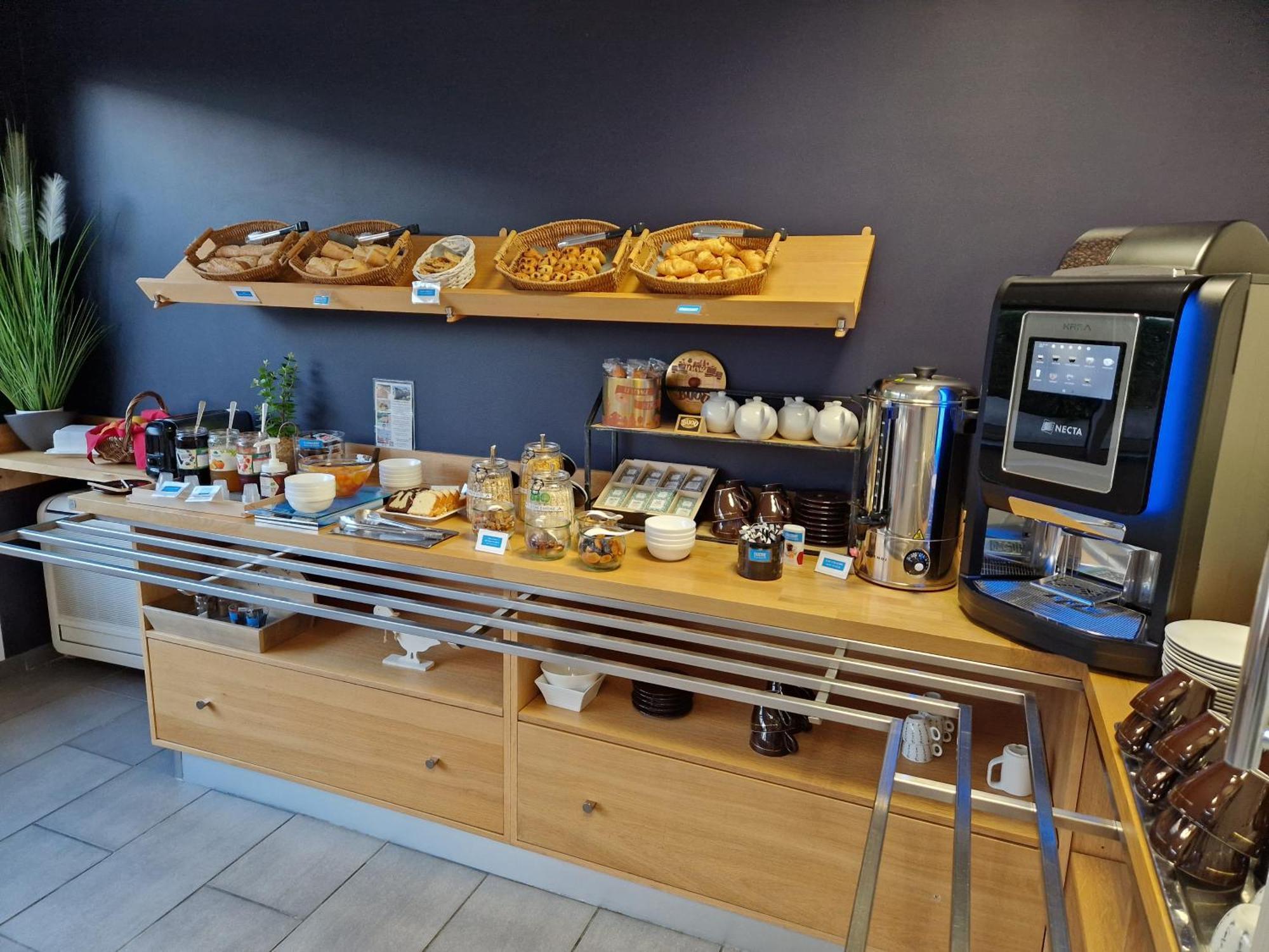 Kyriad Direct Limoges Nord Экстерьер фото